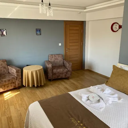 Figen Canakkale